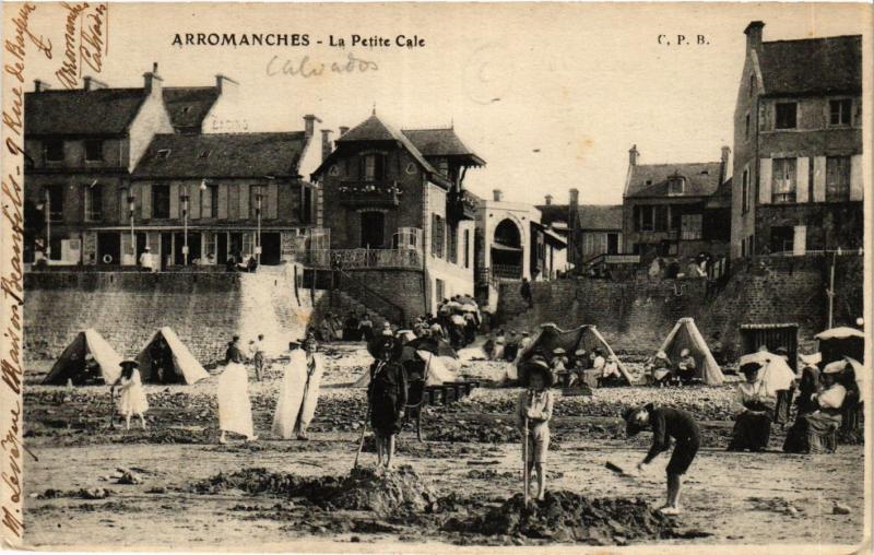 CPA  Militaire - Fetes de la Victoire - Arc de Triomphe - Le Cenotaphe  (696184)