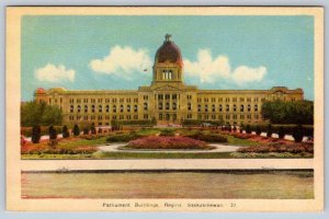 Parliament Buildings, Regina Saskatchewan, Vintage PECO Postcard