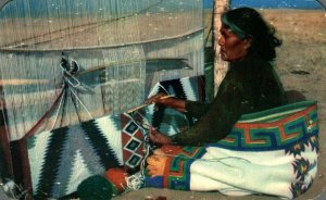 USA Navajo Rug Weaver Native American Chrome Postcard 08.56