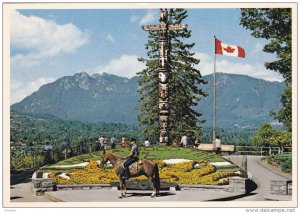 Stanley Park, Prospect Point, Totem Pole, VANCOUVER, British Columbia, Canada...