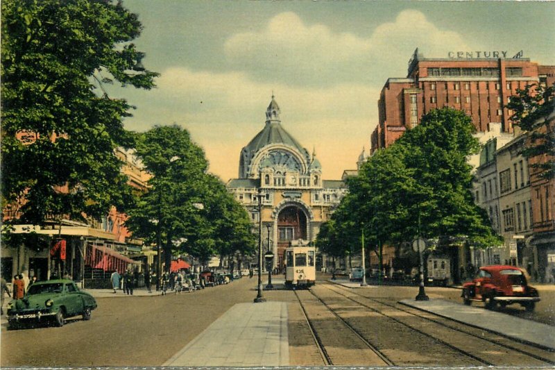 Postcard Belgium Antwerp Anvers Keiser avenue and the central train station tram