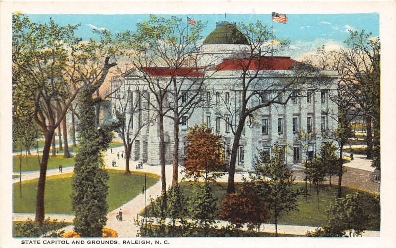 B55/ Raleigh North Carolina NC Postcard c1910 State Capitol and Grounds 3