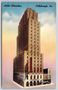 Pittsburgh Pennsylvania~Hotel Sheraton @ Golden Triangle~Vintage Linen Postcard