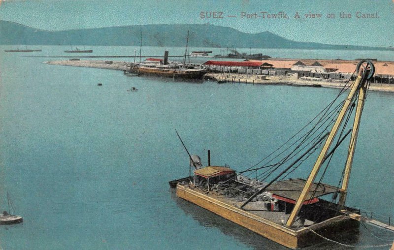 SUEZ CANAL PORT TEWFIK SHIPS EGYPT POSTCARD (c. 1910)