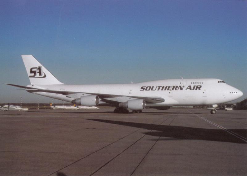 SOUTHERN AIR, Boeing 747-206B, at Dusseldorf, unused Postcard
