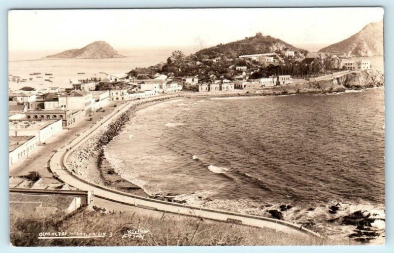 RPPC  MAZATLAN, MEXICO  Birdseye Playa OLAS ALTAS Beach ca 1930s  Postcard