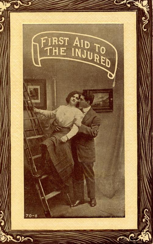 Couples - First aid to the injured