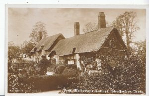 Warwickshire Postcard - Ann Hathaway's Cottage - Stratford on Avon - RP - ZZ3570