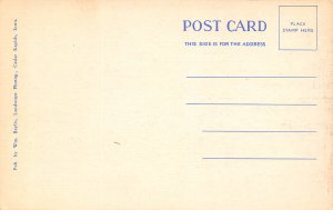 Memorial Coliseum Cedar Rapids Iowa linen postcard