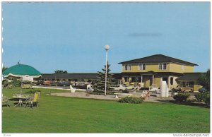 Exterior,  Motel St. Laurent,  Rimouski,  Quebec,  Canada,   40-60s