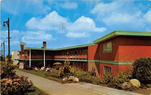 Vancouver British Columbia Canada 1960s Postcard Tourist Town Motel