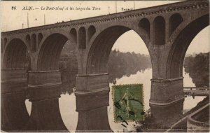 CPA ALBI Le Pont-Neuf et les Berges du Tarn (1087405)