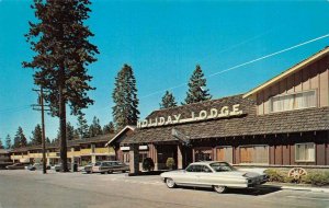 SOUTH LAKE TAHOE, CA California  HOLIDAY LODGE MOTEL  Roadside  Chrome Postcard