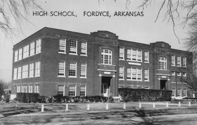 G77/ Fordyce Arkansas RPPC Postcard c50s High School Building