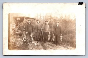 J87/ Interesting RPPC Postcard c1910 Automobile Hunt Rifles Rabbit Hunting 466
