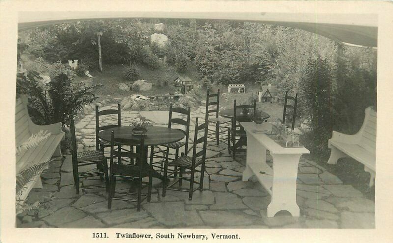 South Newbury Vermont Patio Dining Twinflower C-1910 RPPC Photo Postcard 21-7485