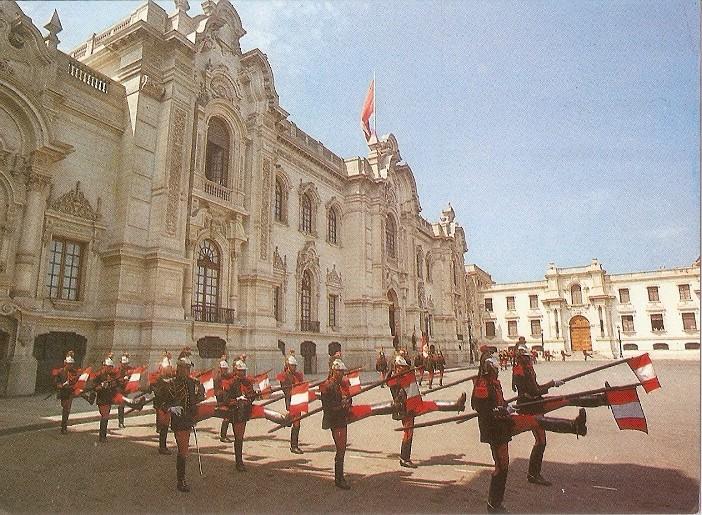 Postal 048146 : Cambio de Guardia. Palacio de Gobierno. Lima - Peru