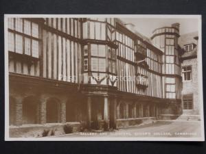 Cambridge: Queen's College, Gallery and Cloisters - Old RP Postcard by Pelham