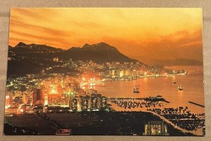 POSTCARD UNUSED - EVENING SCENE OF HONG KONG ISLAND, HONG KONG, CHINA