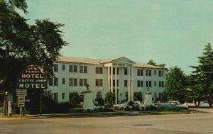 Vintage Postcard View of New Perry Hotel Right On Your Way Perry Georgia GA
