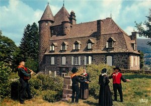 Ethnic Postcard rural scene French Folklore Chateau de Comblat
