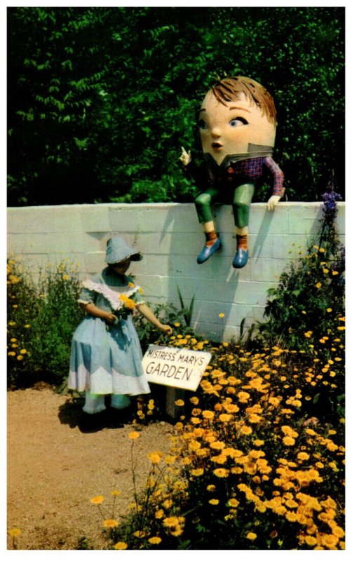 New hampshire  White Mtns Story Land  Mistress Mary, Humpty Dumpty