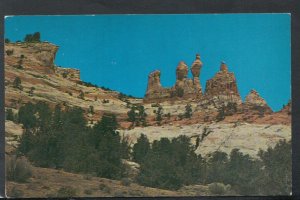 America Postcard - Colorful Rock Formations Near Gallup, New Mexico RS19785