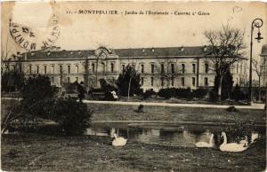 CPA MONTPELLIER - Jardin de l'Esplanade - Caserne 2* Génie (518799)