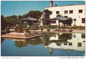 Spain Castellon Benicarlo Alberque de Carretera Vista del Jardin 1960