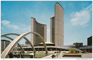 Nathan Phillips Square, New City Hall, TORONTO, Ontario , Canada, 40-60´s