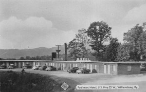 Williamsburg Kentucky Faulkners Motel Vintage Postcard AA66504