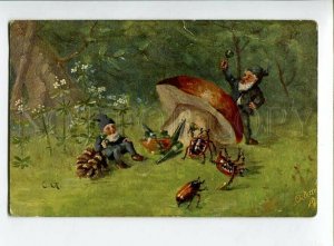 3134373 GNOME w/ Huge MUSHROOM & MAY BUG by GOBL Vintage TUCK