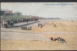 Lincolnshire Postcard - Mablethorpe - The Promenade   RT796