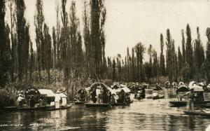 XOCHIMILCO MEXICO GONDOLA LIKE BOATS 1938 VINTAGE REAL PHOTO POSTCARD RPPC