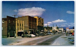 TRUCKEE, CA California ~ STREET SCENE Donner Theatre GAS c1940s Cars  Postcard