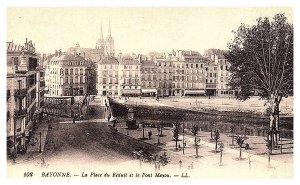 France  Bayonne La Place du Reduit et le Pont Mayou