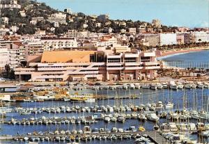 BT10408 Cannes le port le palais des congres ship bateaux        France