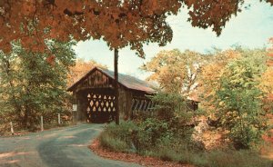 Vintage Postcard Delightful Covered Bridge Crosses Ashuelot River Winchester NH