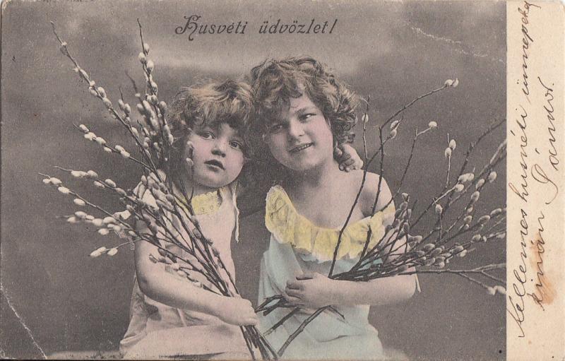 EASTER 1905 GREETINGS POSTCARD CHARMING YOUNG GIRLS & LUCK FLOWERS