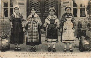 CPA SAINT-GERVAIS-d'AUVERGNE Fetes - Femmes (1252543)