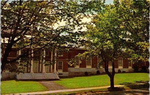 Little Theatre Bates College Lweiston Maine ME VTG Postcard Scalloped UNP Unused 