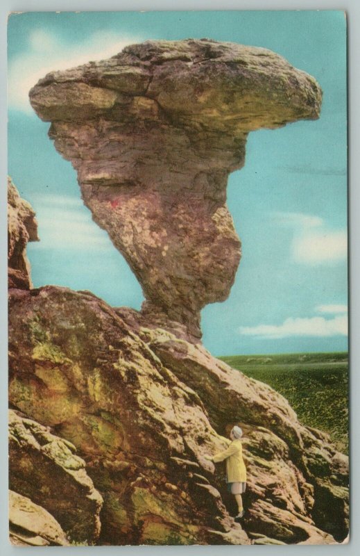 Buhl Idaho~View Of Balanced Rock~Vintage Postcard