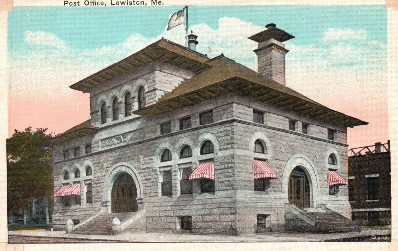 Vintage Postcard Post Office Postal Service Building Landmark Lewiston Maine ME