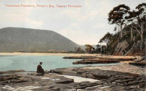 TESSELATED PAVEMENT PIRATE'S BAY TASMAN PENINSULA AUSTRALIA POSTCARD (c. 1910)