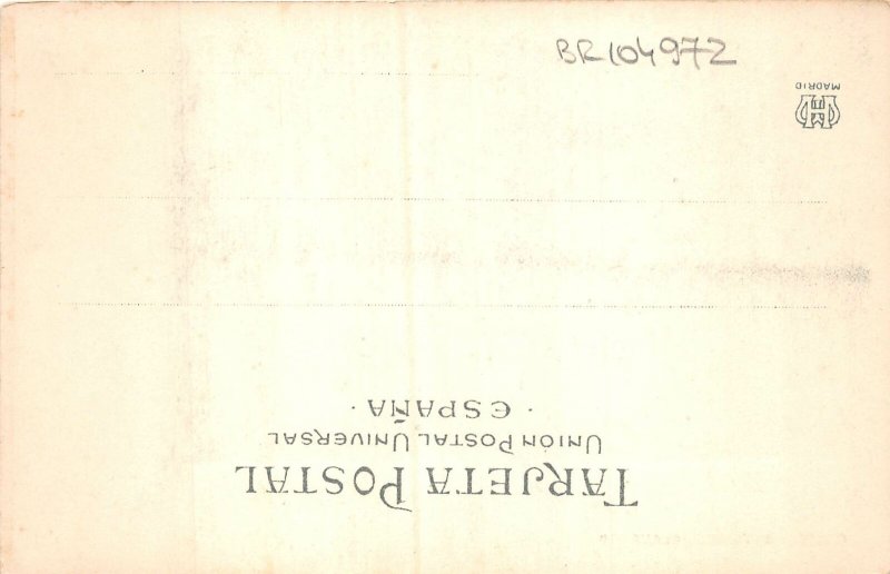 br104972 oviedo cathedral claustro spain