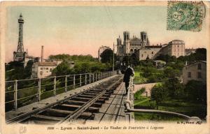 CPA LYON-St Just Le Viaduc de FOURVIERE a Loyasse (426517)