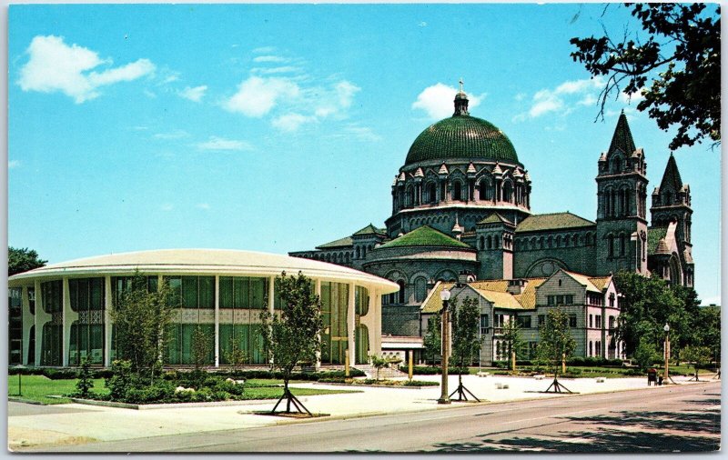 VINTAGE POSTCARD CHANCERY OFFICE AND SAINT LOUIS CATHOLIC CATHEDRAL MISSOURI