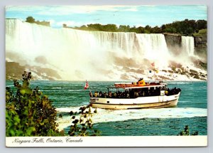 c1982 Maid of The Mist at Niagara Falls ONTARIO 4x6 Vintage Postcard 0270