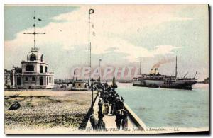 Old Postcard Le Havre The pier and boat semaphore