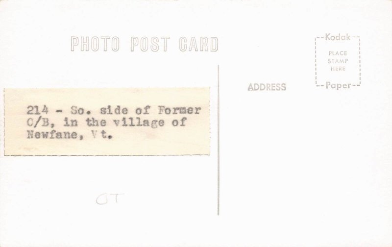 J75/ Newfane Vermont RPPC Postcard c1950s Covered Bridge 173